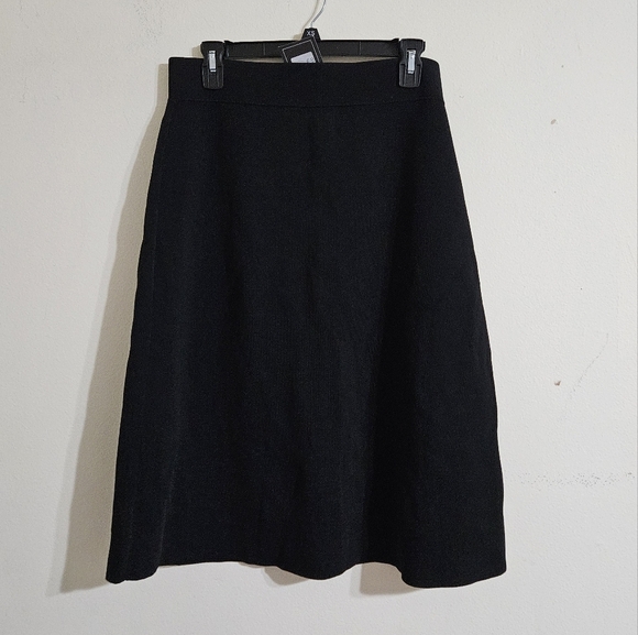 Apparelel A Line Skirt - Picture 1 of 6